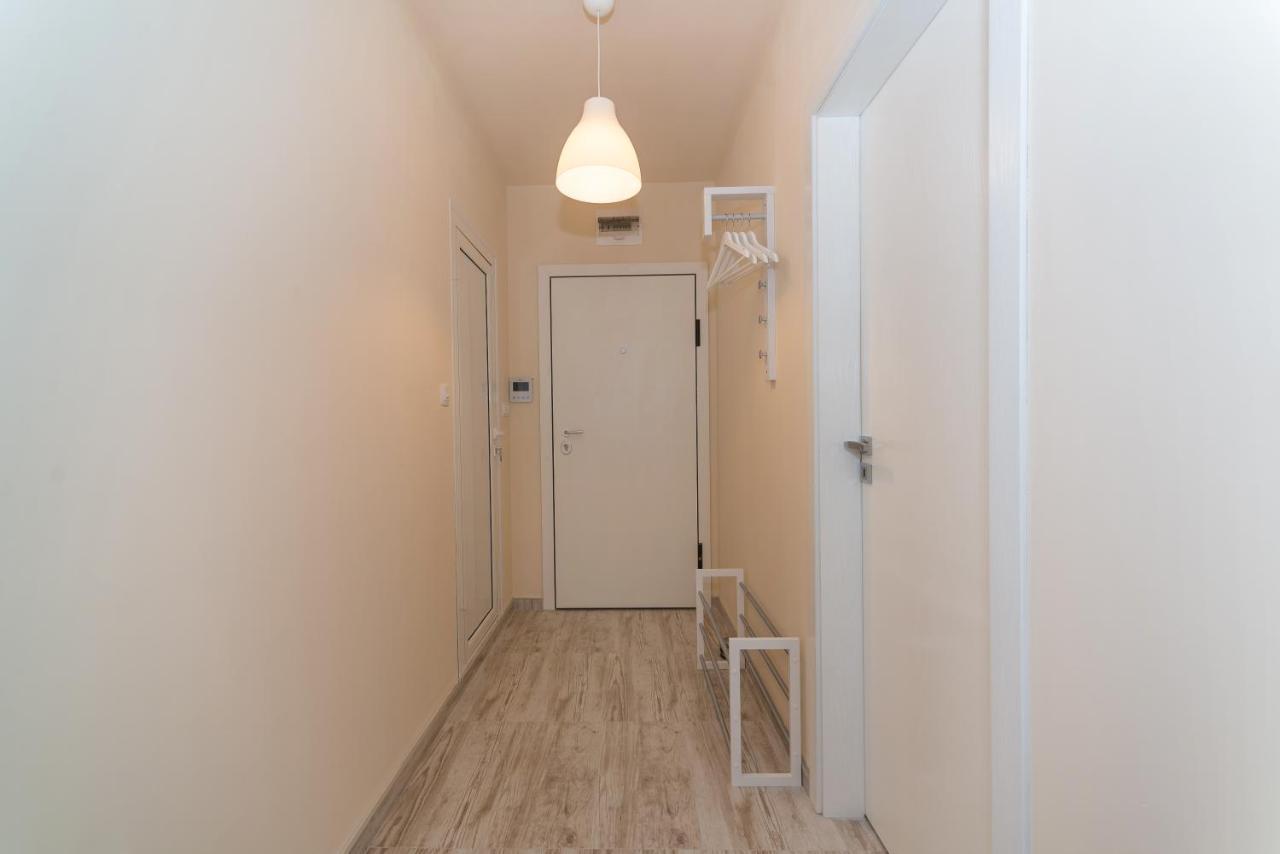 Alma Apartment - Stylish 1Bd Flat With Balcony By Flat Mаnager Пловдив Екстериор снимка